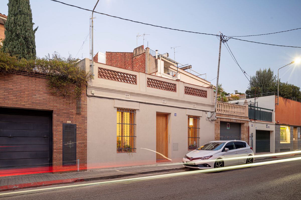  Alventosa Morell Arquitectes, Casa CB, Eixample di Sabadell, Barcellona