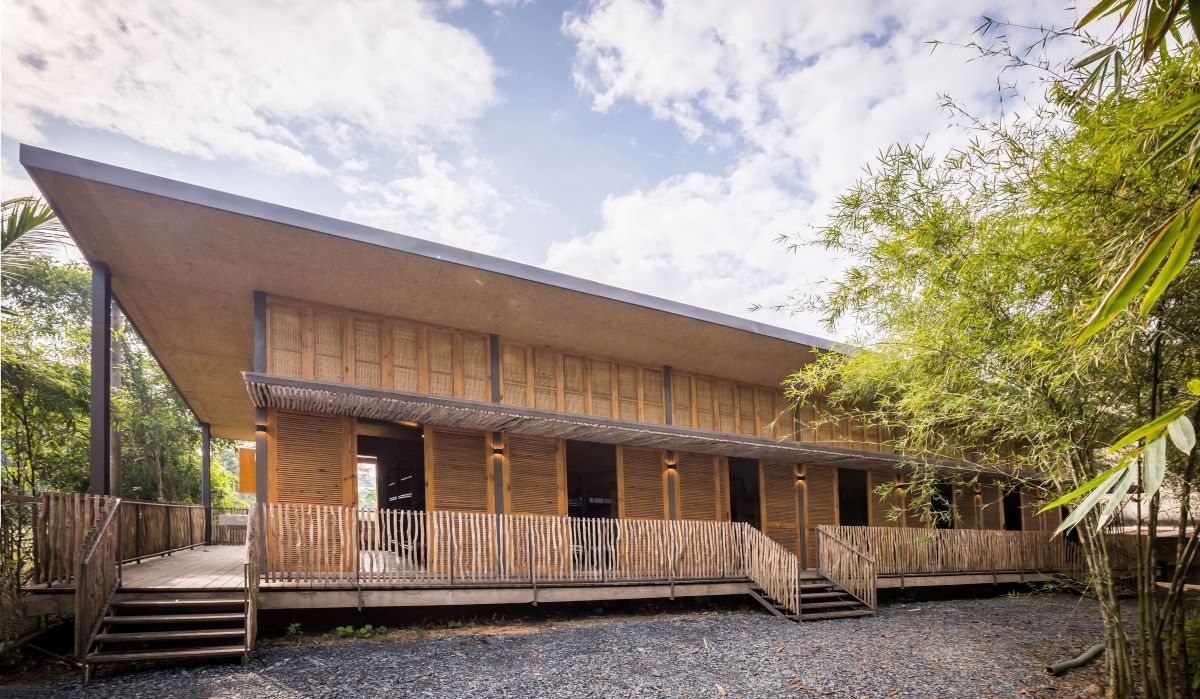 Ostello Hippo Farm in Vietnam di Kanopea Architecture Studio / T3 Architectes 